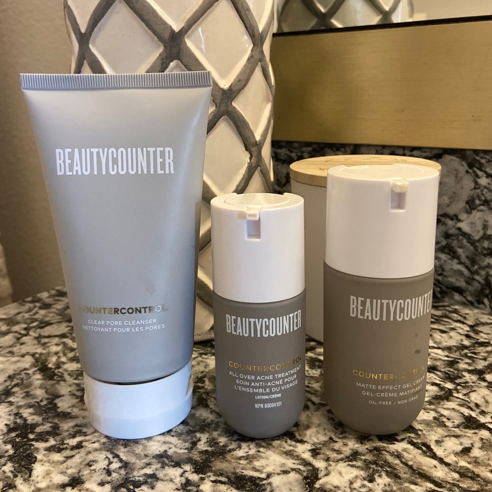 BeautyCounter counter control set retail $107